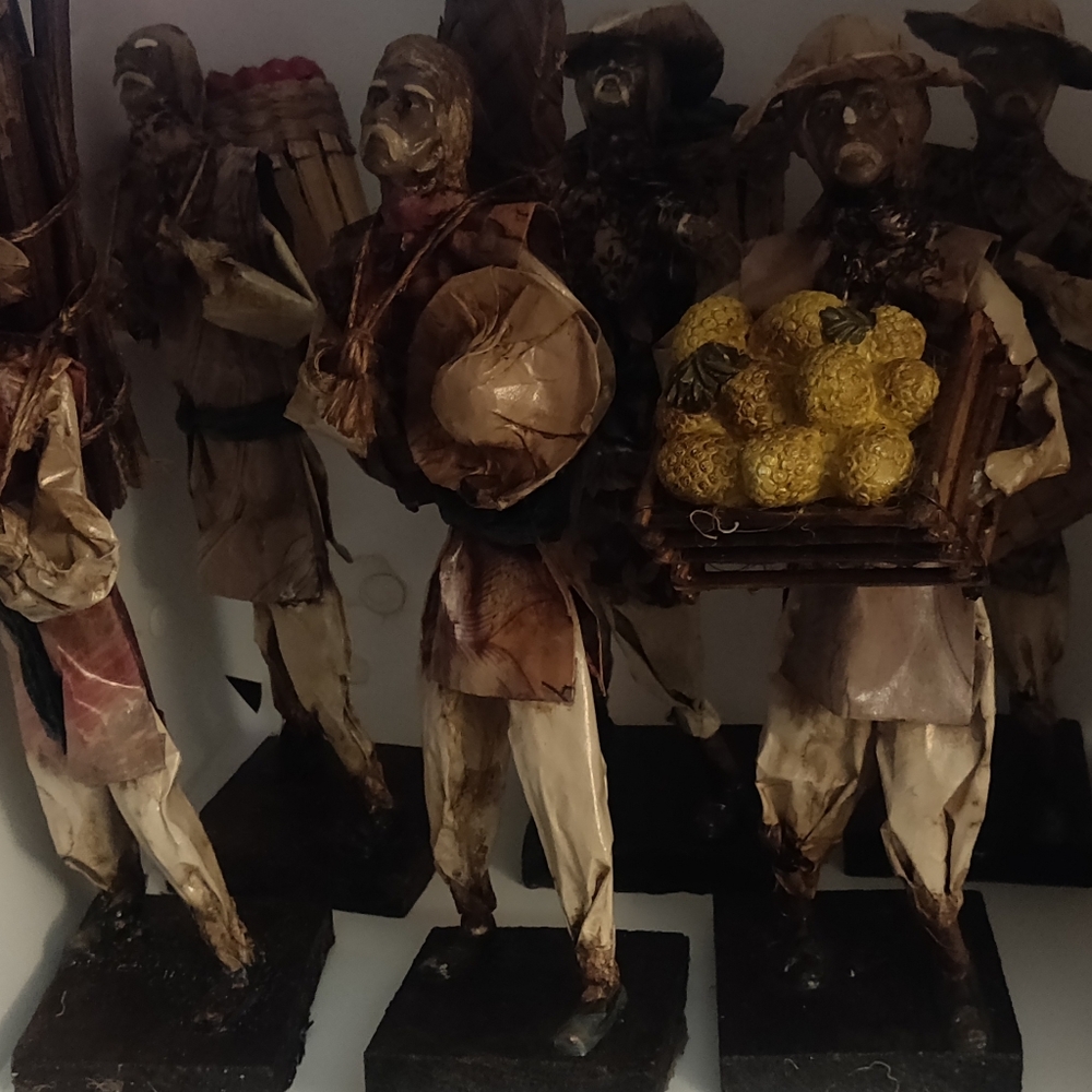 Vintage Paper Mache Mexican Folk Art Figures set o